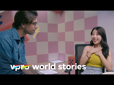 Beijing: City life, gay apps, and live streaming girls | VPRO Documentary