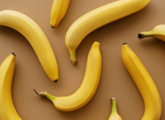 banana fondo della banana stomaco tre banane