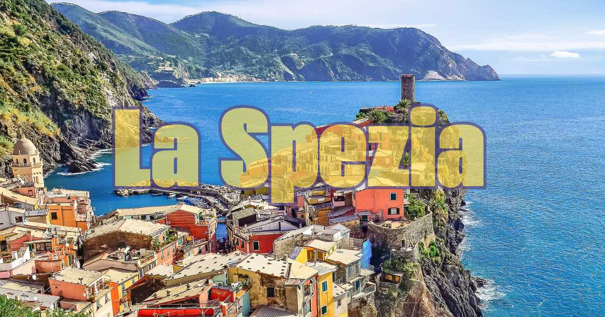 Conduttori di Striscia la Notizia durante una puntata, con grafica sui guadagni.